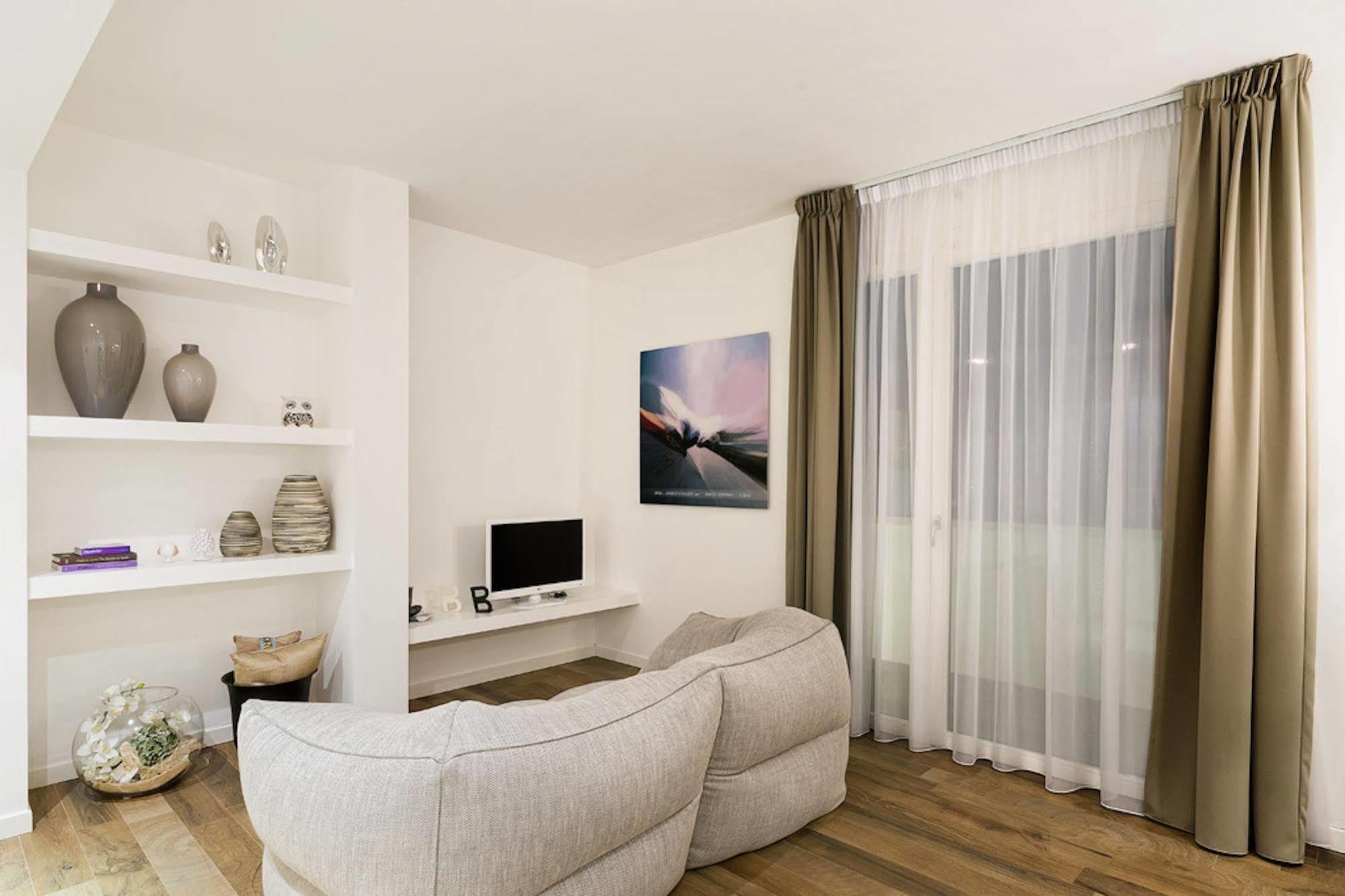 Santo Stefano Raro Rooms Collection Brindisi Exteriér fotografie