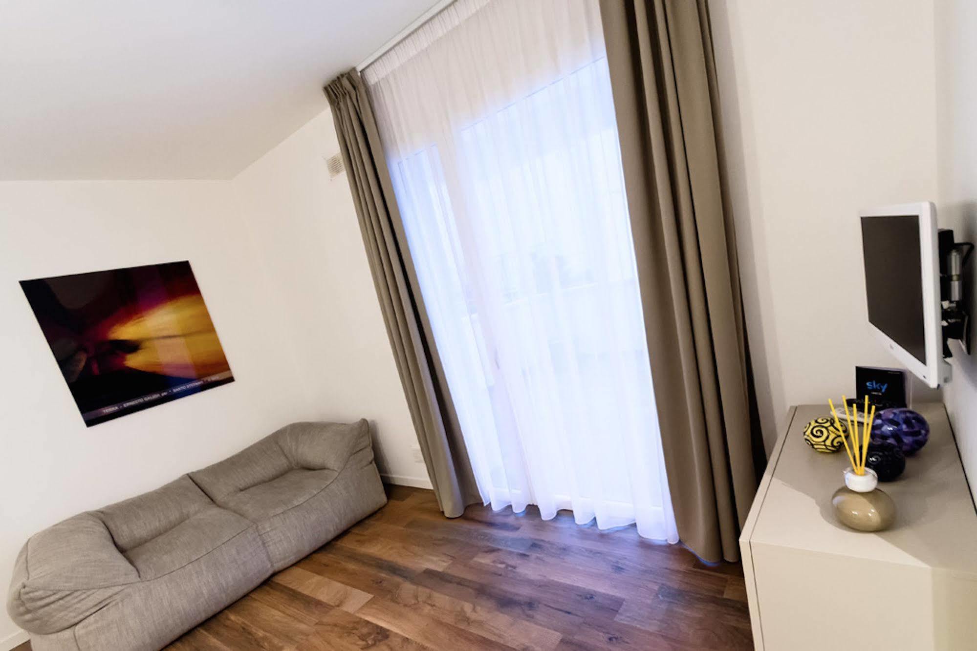 Santo Stefano Raro Rooms Collection Brindisi Exteriér fotografie